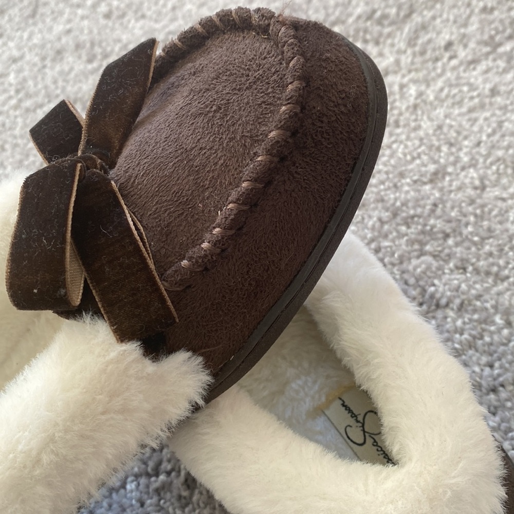 Jessica Simpson slippers - Picture 10 of 14
